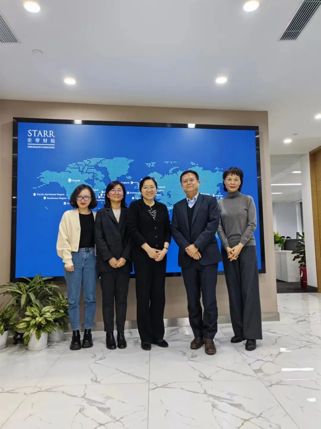 协会动态丨皇甫海蓉秘书长一行走访会员企业史带财产保险股份有限公司