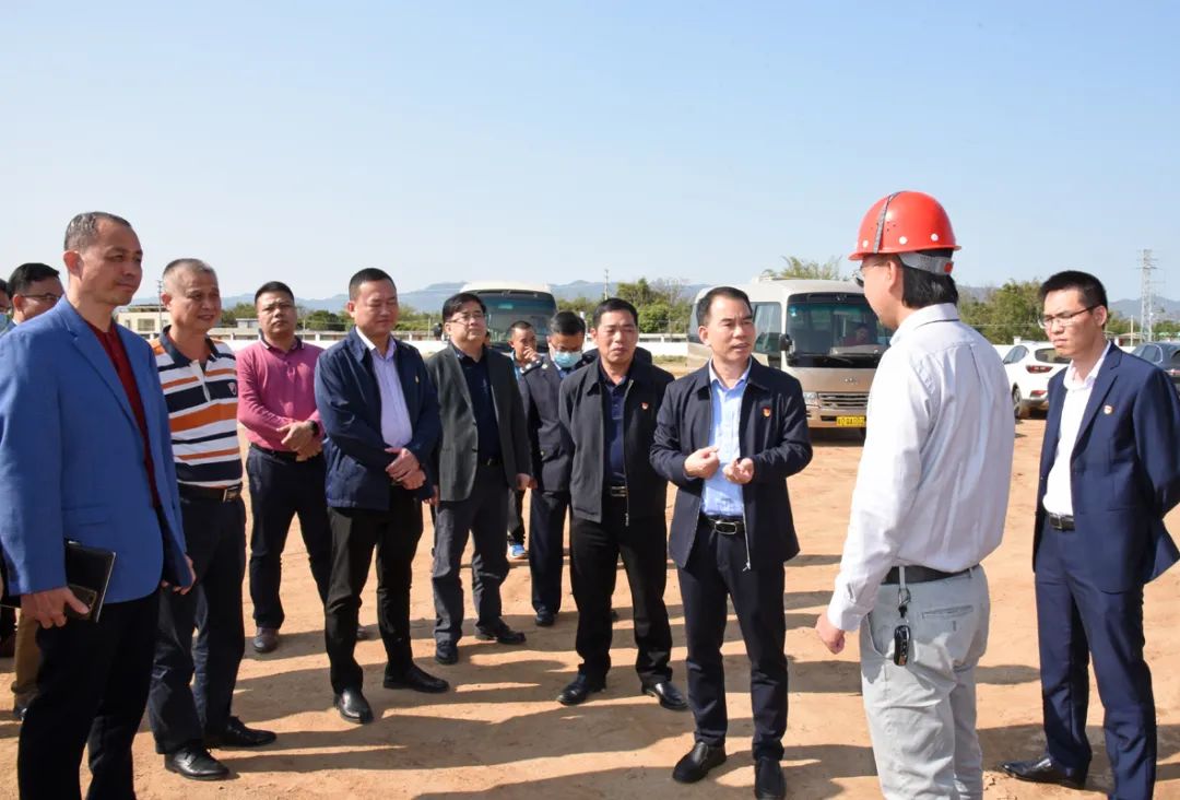 阳春市领导调研产业转移工业园项目建设