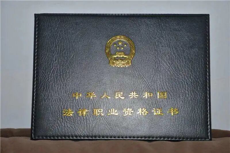 女生适合考的十个证书_餐饮行业适合考什么证书_女生考什么证书好就业