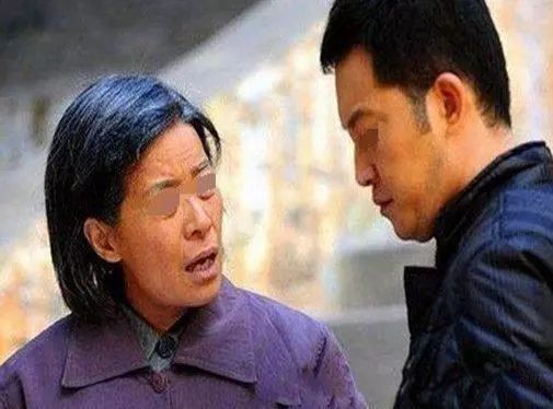 坐月子，老公只顧玩手機，女子做一決定，老公認錯道歉還卸載遊戲 親子 第5張