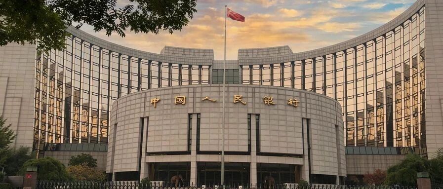 由“合理充裕”转为“合理适度”，货币政策会收紧吗？