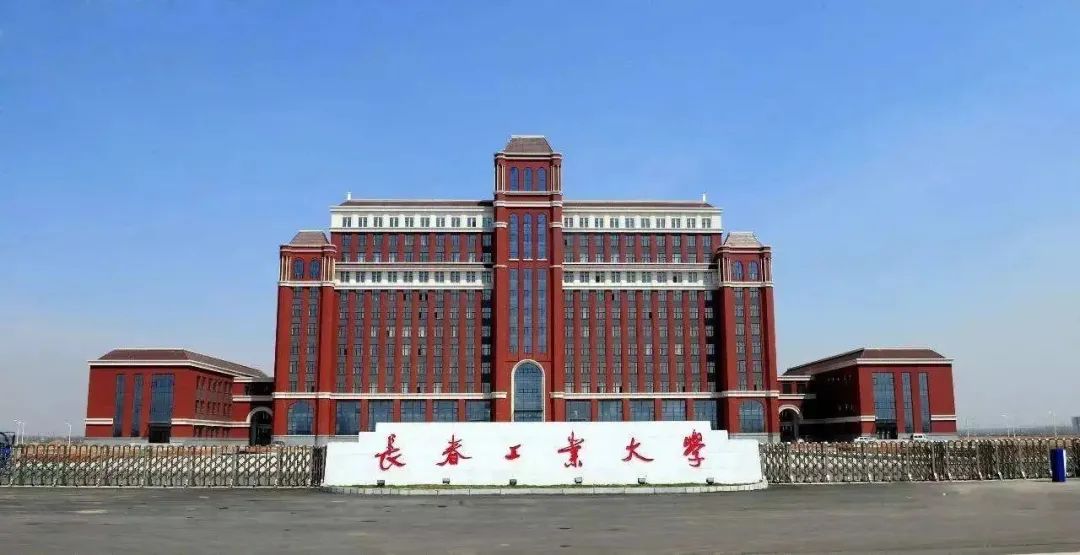 2024年湖南大学美术学院录取分数线（2024各省份录取分数线及位次排名）_湖南美术类录取分数线2020_湖南美术生录取分数线