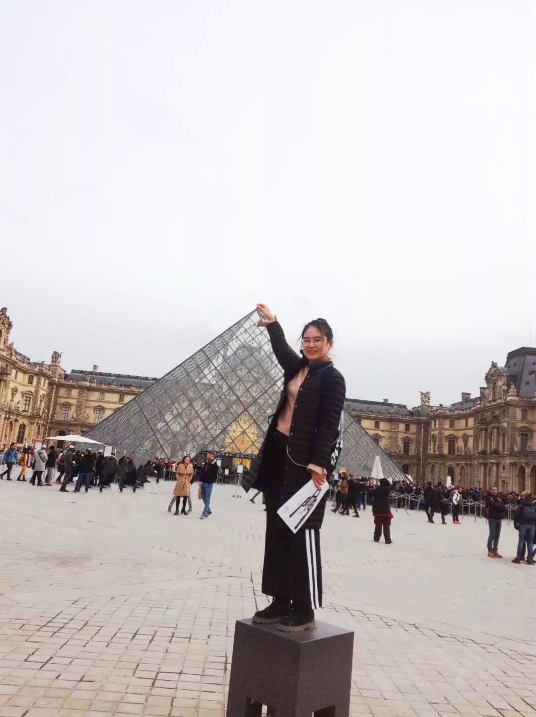 比利时航空公司的英文_比利时英文_2014f1比利时站