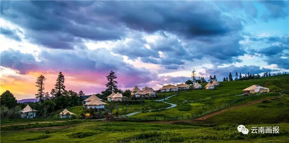 康藤格拉丹帐篷营地和丽江/摄