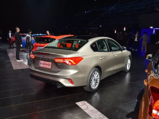 ⼸ᳵֻǾ䣬ҪʵãŮÿ