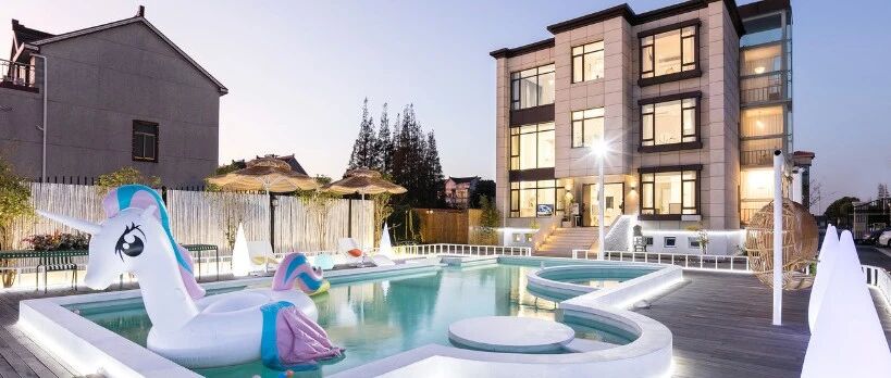 直达迪士尼，毗邻动物园，快来这个清新小院度假吧！【小布带你探民宿】