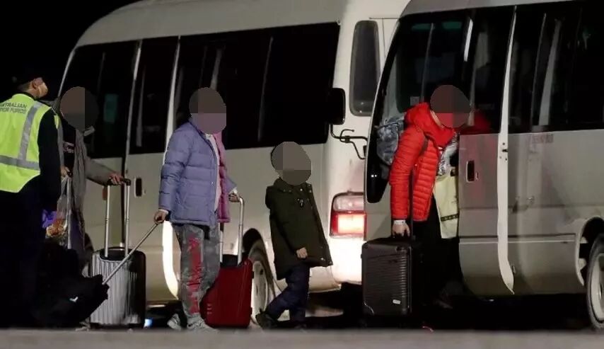 澳洲大兵把守，华人在澳洲被隔离的真相终于藏不住了（组图） - 7
