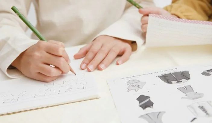 梦见上课学新知识_梦见学到新知识_梦见新学生来上课