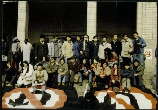 一群北京文青冲上街头，媒体不报、没有网络，却让中国人记了40年（视频/组图） - 60