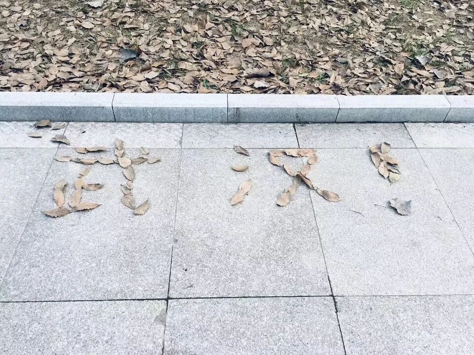 【深读】武汉90后临时外卖员：我多跑一单，就减少一个家庭感染的可能（组图） - 25