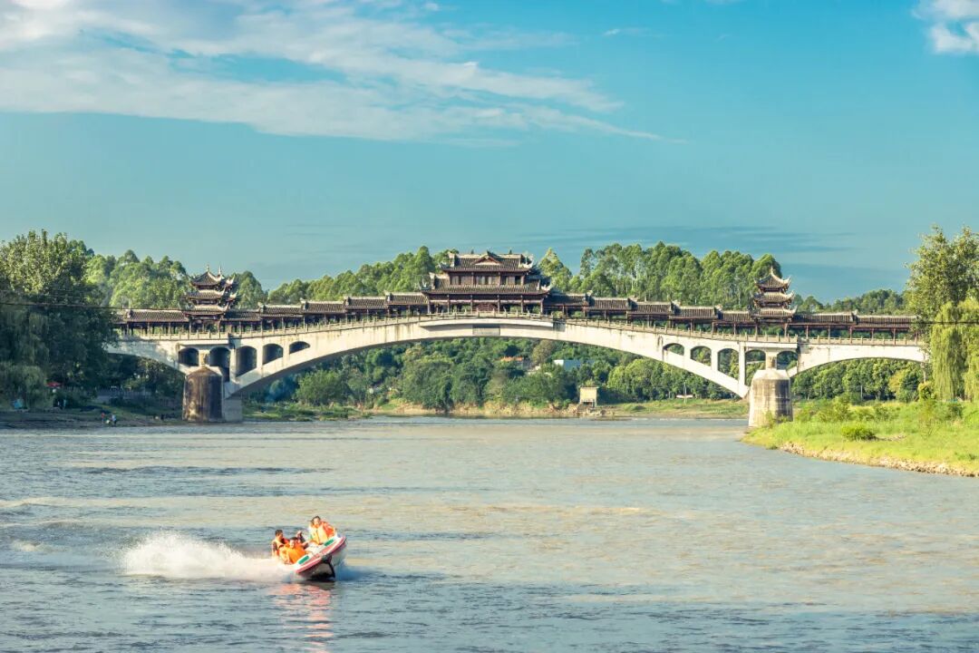 武阳客栈千年水码头里的惬意时光