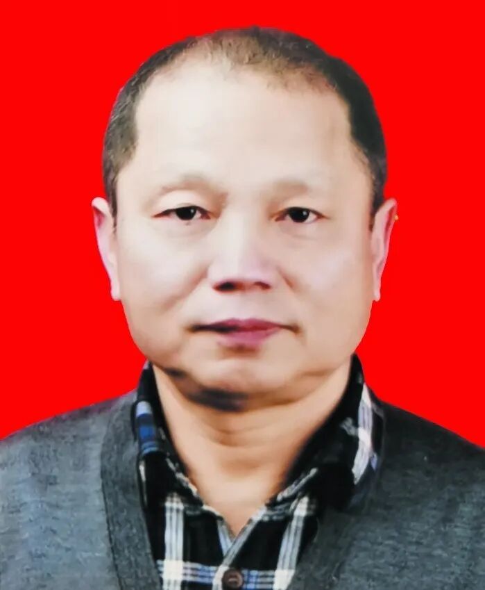 李华.jpg