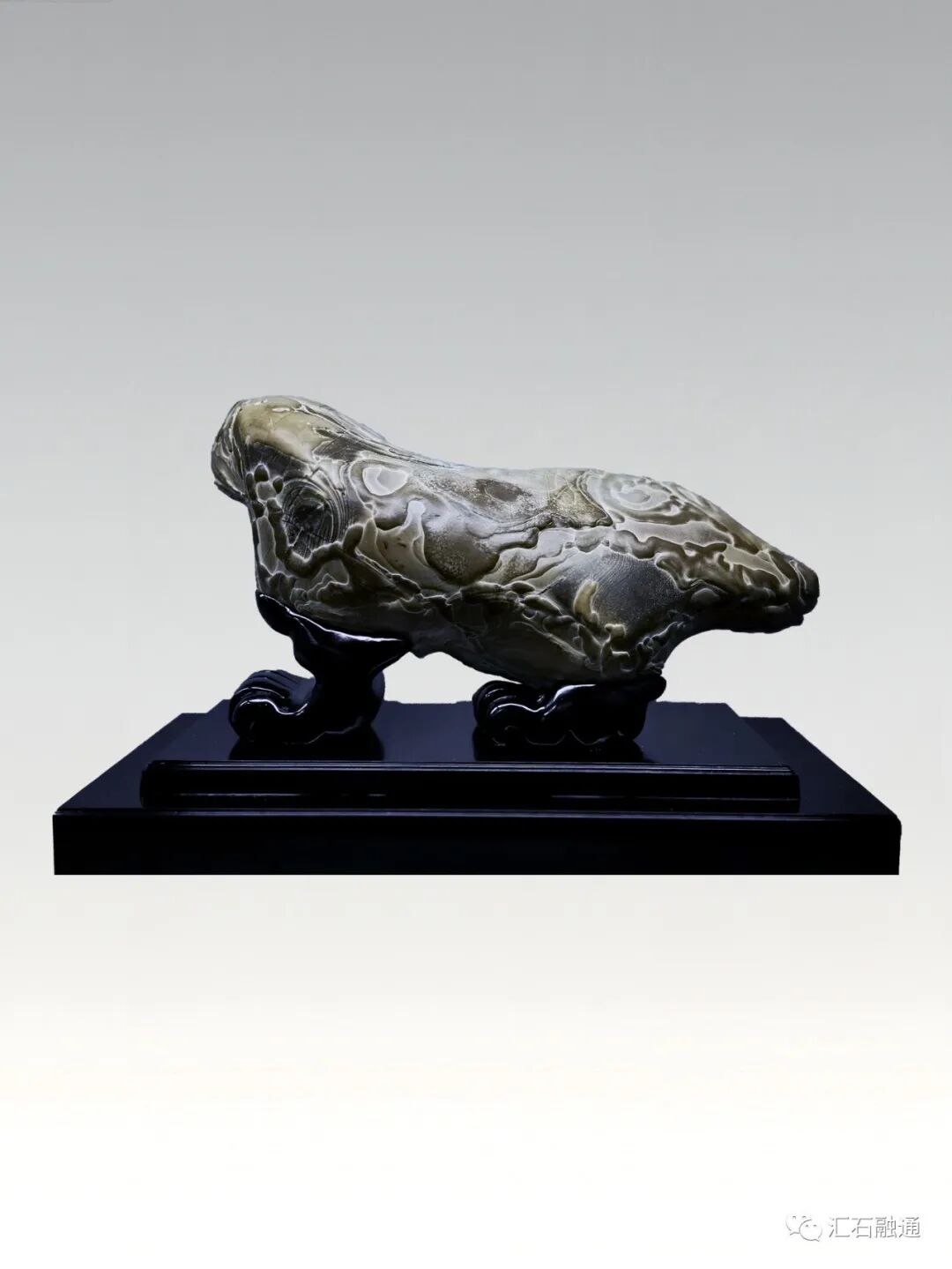 静品陈炉总入诗