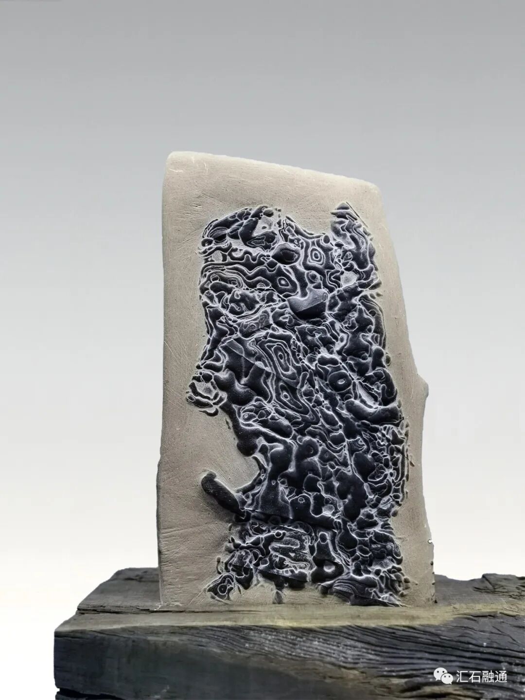 静品陈炉总入诗