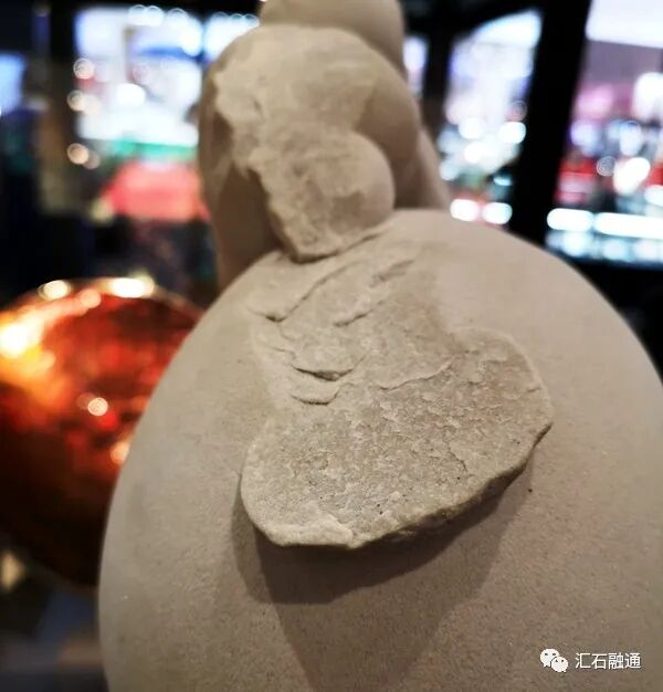 【谈古说今】进博会上赏矿晶