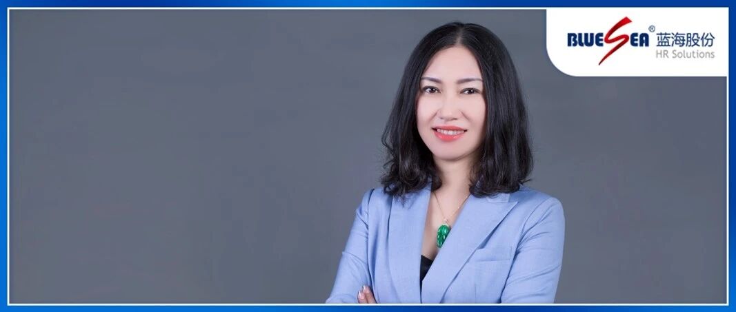 巾帼奋斗展风采 铿锵玫瑰别样红