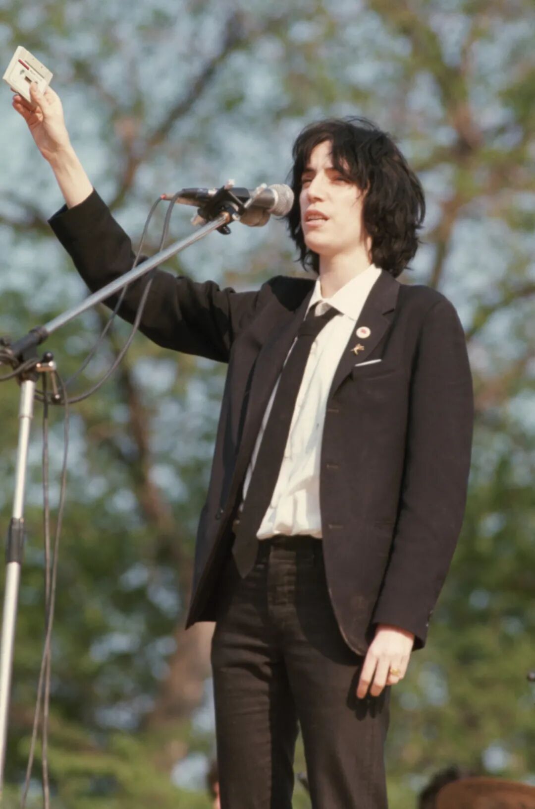 patti smith这种既有战士般力量感又有诗人般浪漫飘逸的气质深深吸引