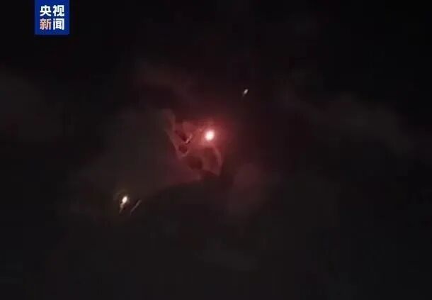 凌晨突發(fā)！以色列對伊朗發(fā)動襲擊；美國最新回應，“提前收到通知，但未參與”