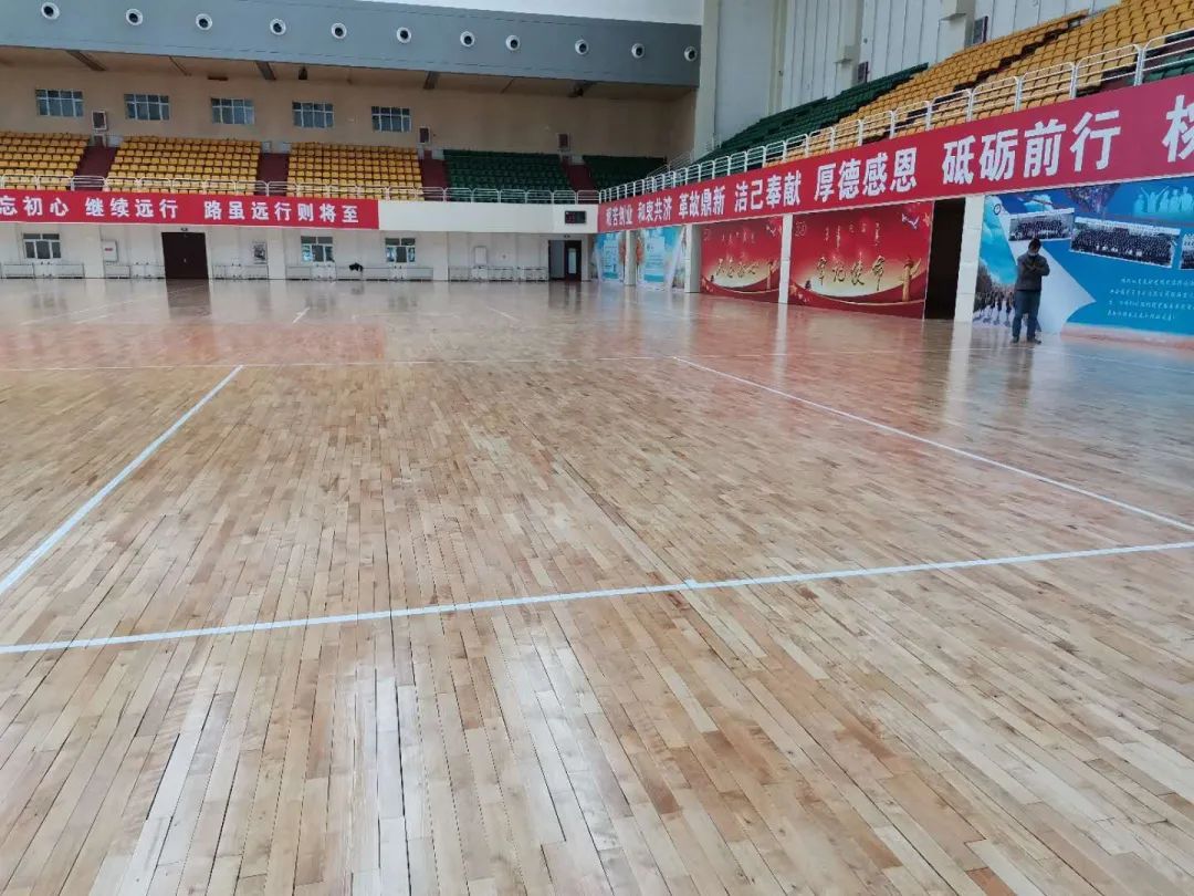 籃球場(chǎng)館_籃球場(chǎng)館盈利_籃球場(chǎng)館實(shí)木運動(dòng)木地板