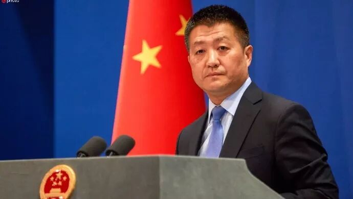 华春莹接棒陆慷任外交部新闻司司长 陆慷新职公开