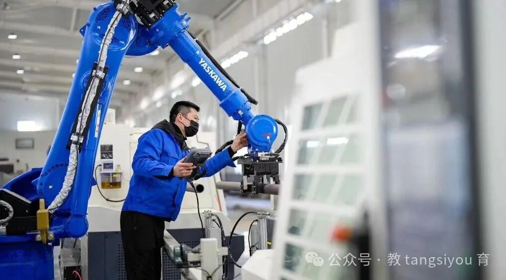 工业机器人制造与维修专业4.jpeg