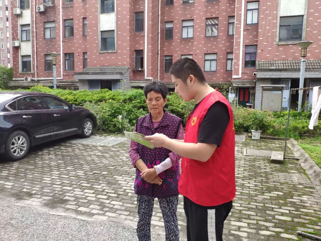 垃圾分类 新桥“青年号”青年志愿者走进康定社区