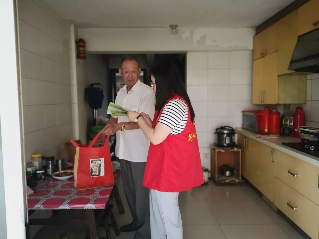 垃圾分类 新桥“青年号”青年志愿者走进康定社区