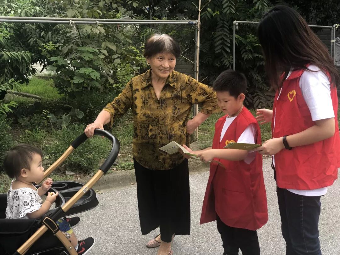 垃圾分类 新桥“青年号”青年志愿者走进康定社区