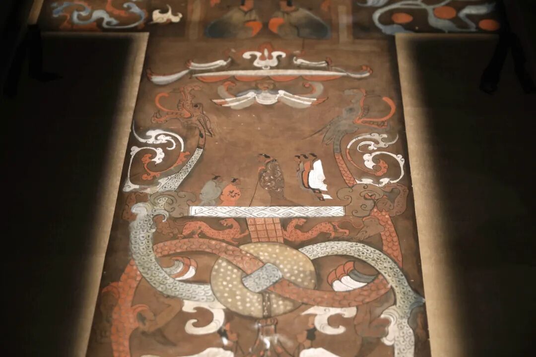 这座出土不腐女尸的千年汉墓,何以成为"国民网红"50年?