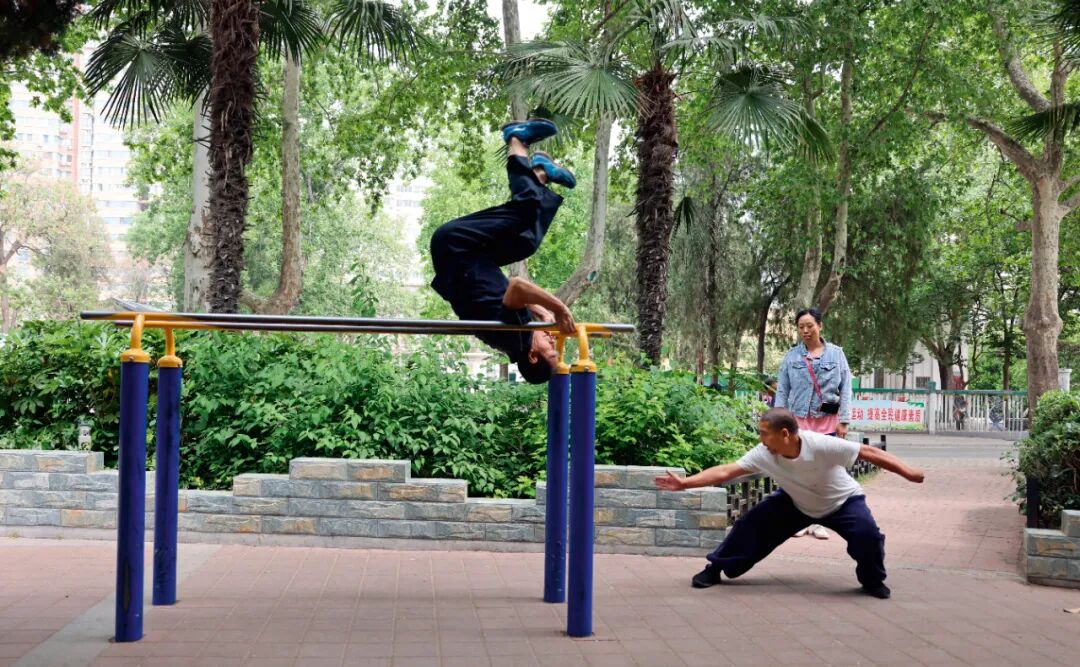 每个中国小孩的记忆里,都有一座"人民公园"