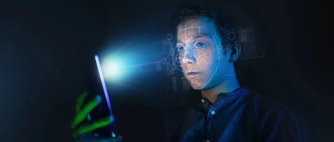 用了这种“护眼神器”，竟然得了干眼症？眼科专家：如此洗眼睛大可不必