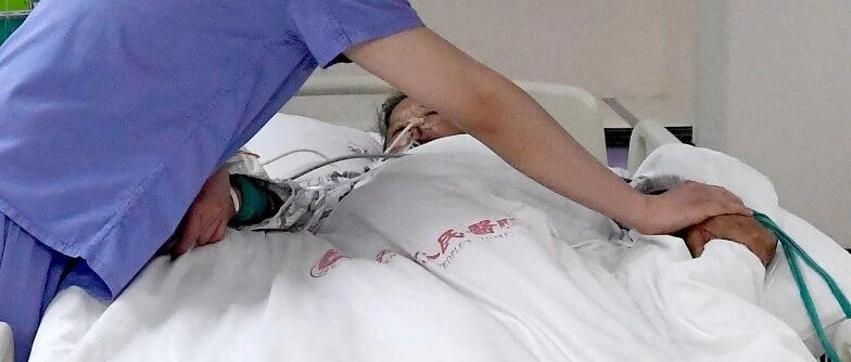 6岁女孩得了胃病，脸色苍白，罪魁祸首是这种细菌！一家三口全中招……