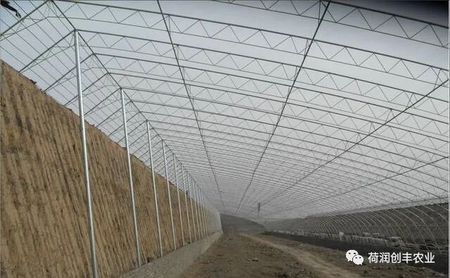 传统观念与理论实际的碰撞 浅谈温室墙体的热学设计失误 技术交流 行业动态 山东荷润创丰农业发展有限公司