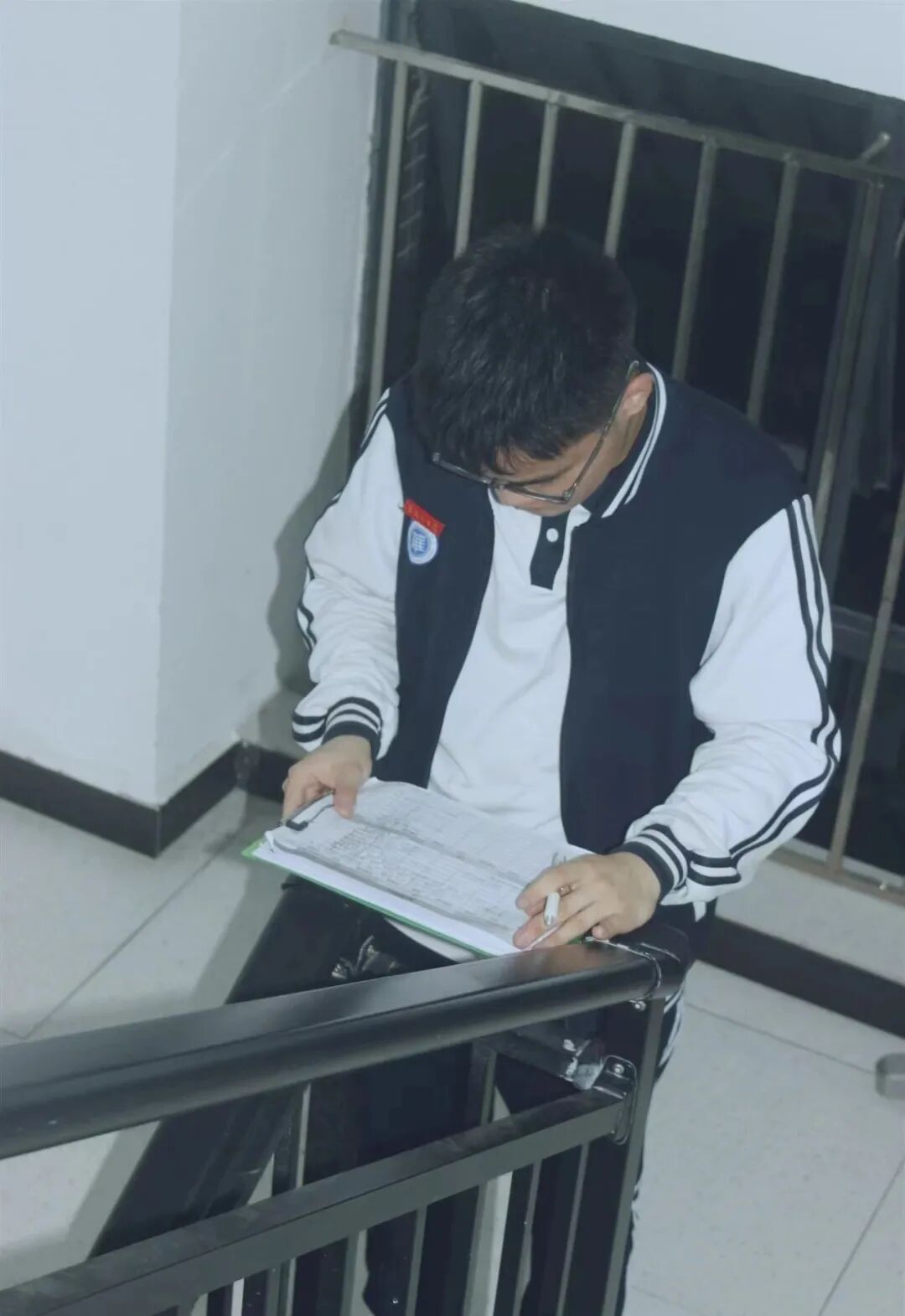 ׿Խ��������