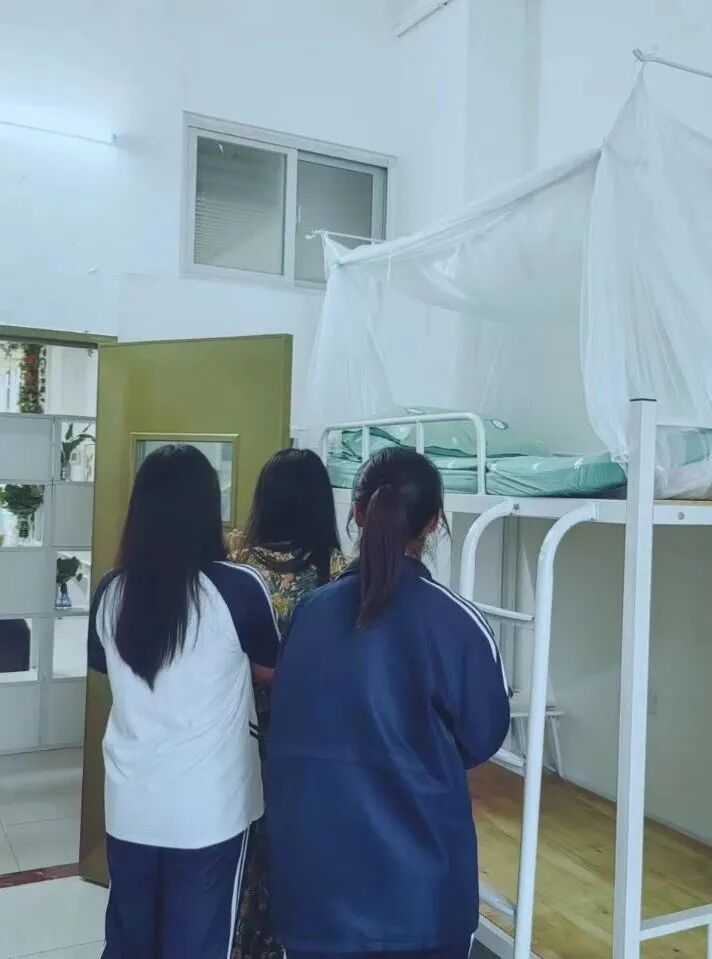 ׿Խ��������