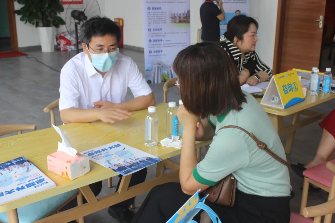 ׿Խ����У԰�����ջ