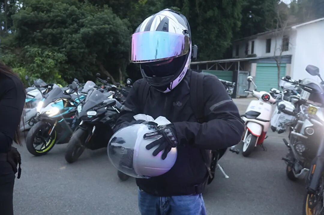 10.JPG