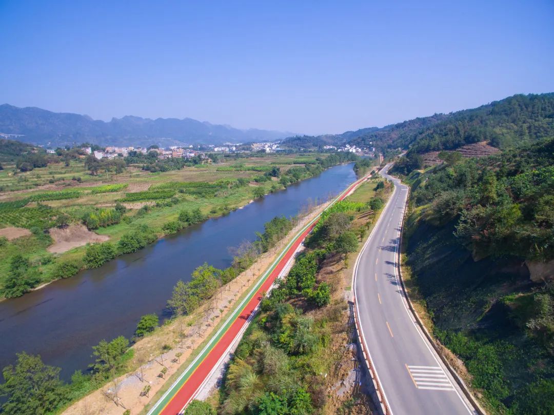 德胜至荔波高速公路图片