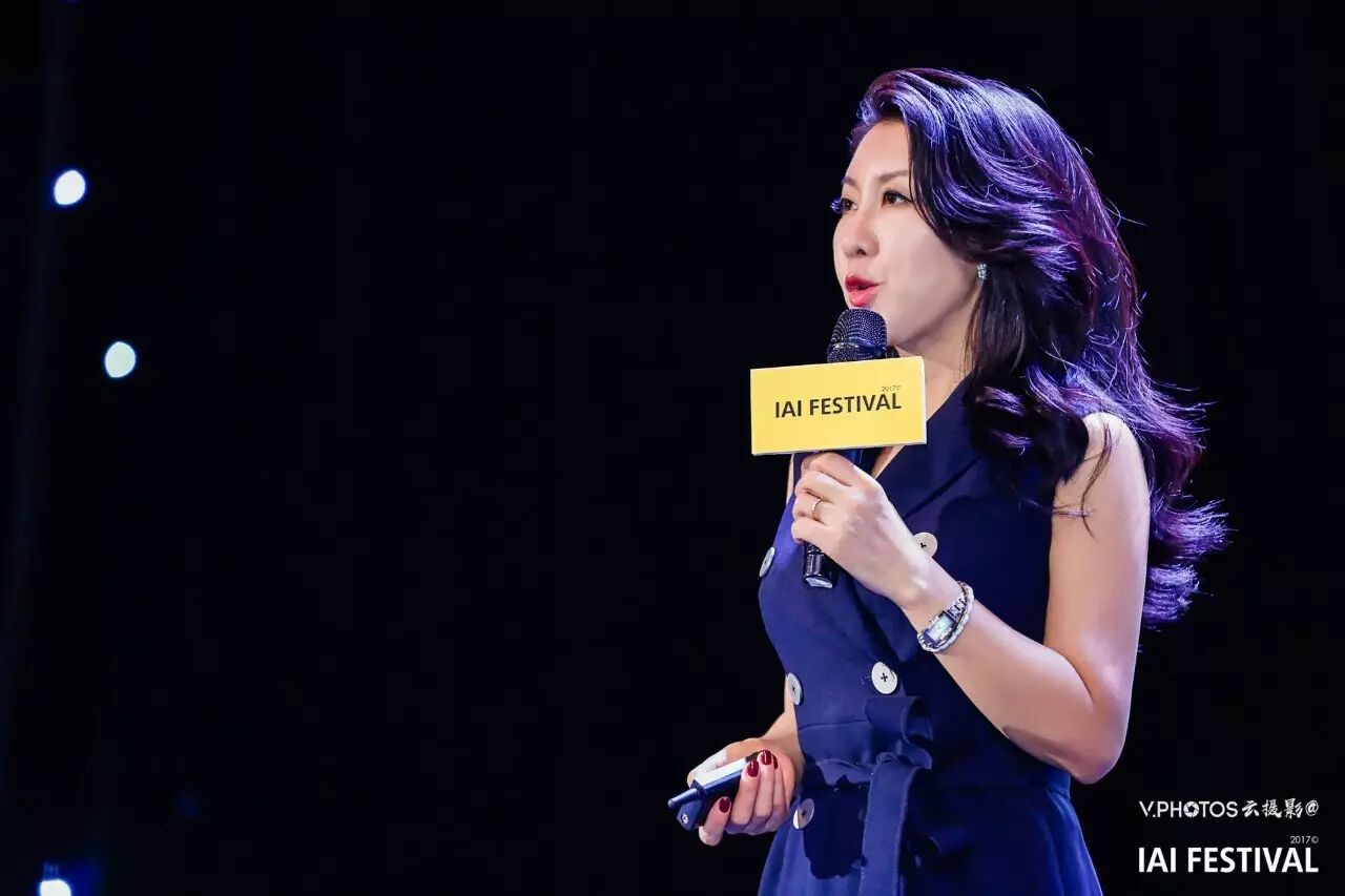 百度营销研究院常务副院长侯丽斌