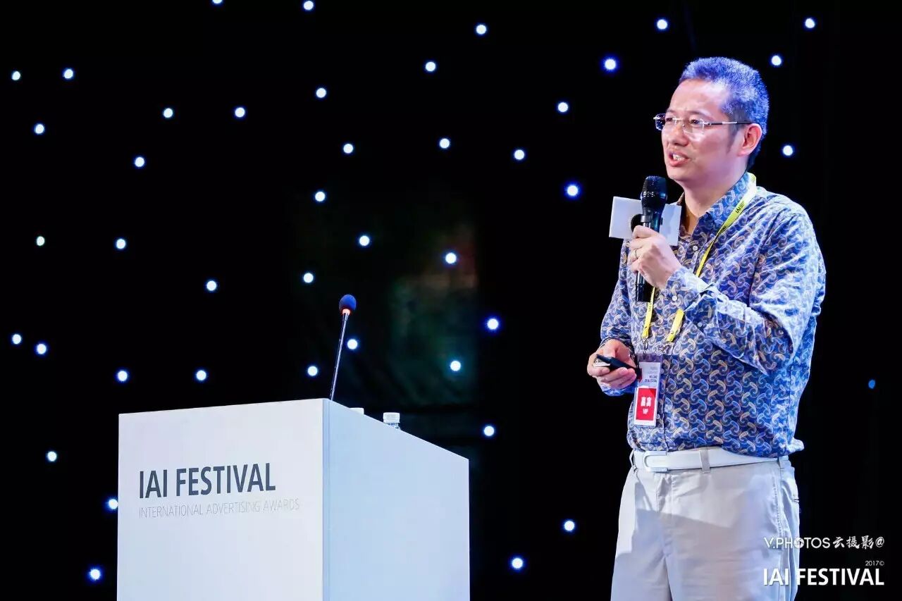 华谊嘉信联席总裁、迪思传媒创始人兼董事长黄小川