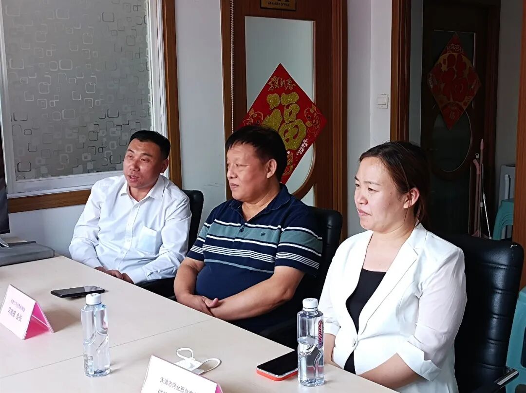 企业发展等方面进行了深入交流,任晓玲,霍建刚分享了相关行业知识