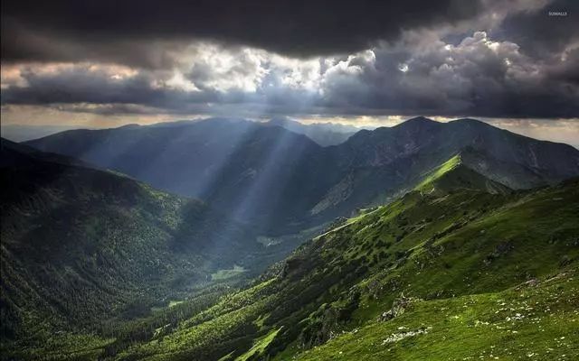 出國旅遊這種免簽才算有用！還是大陸鐵哥們，景色超美物價低！ 旅遊 第2張