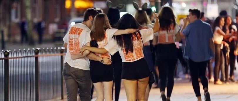 英国大学发性禁令以阻疫情，违者恐罚800镑！