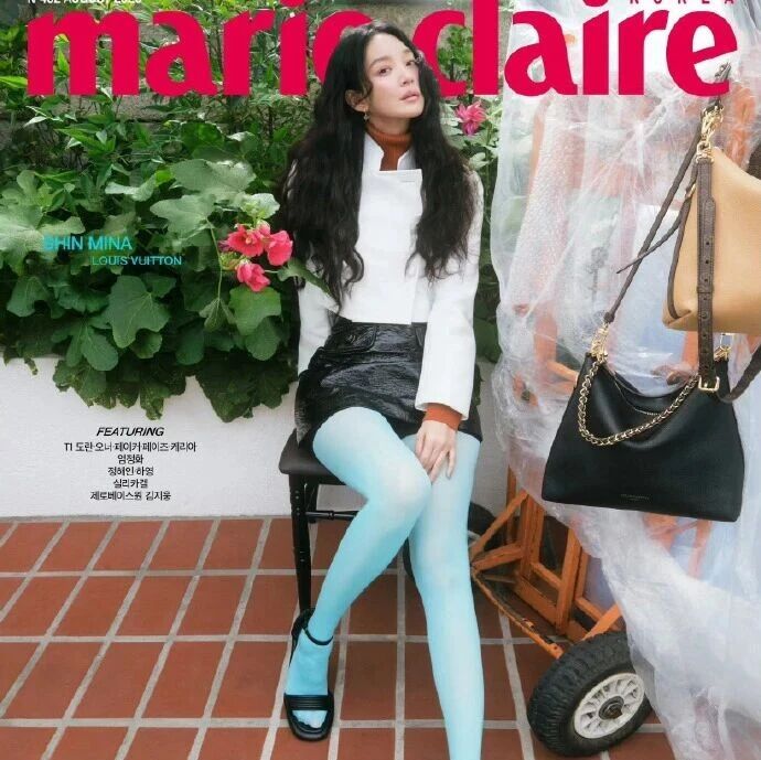 申敏儿 Marie Claire 韩版八月刊|LV 复古狂欢,一场属于 90 年代的风格回溯