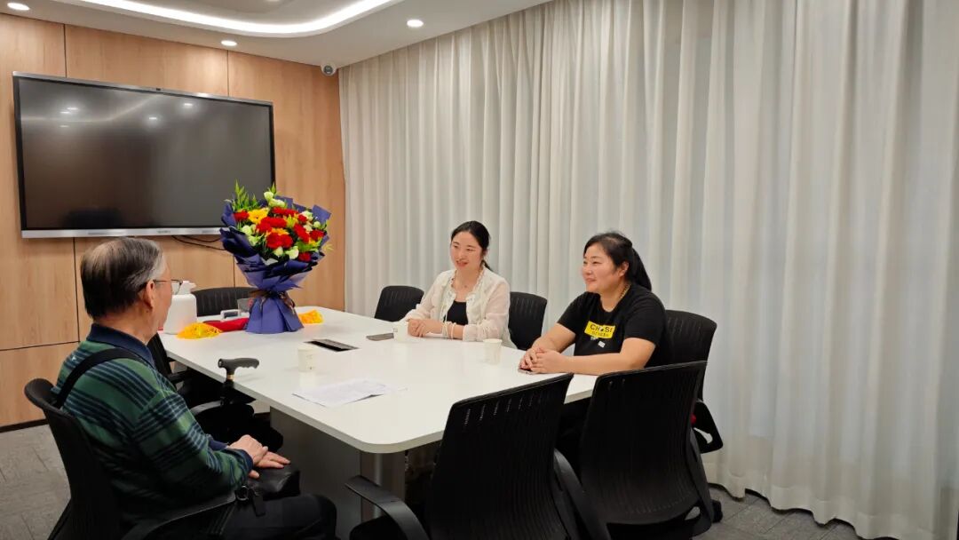 十七载情谊不变——汶川律师代表来陕感恩许小平律师事务所