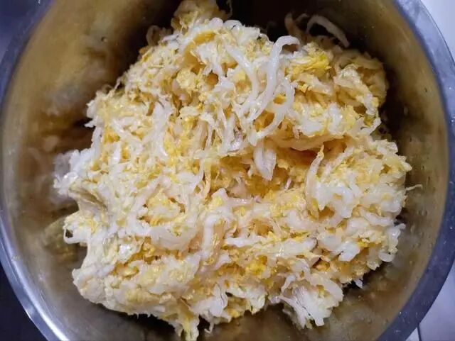 东北酸菜的做法，这个简易做法不用大缸，30天就能吃