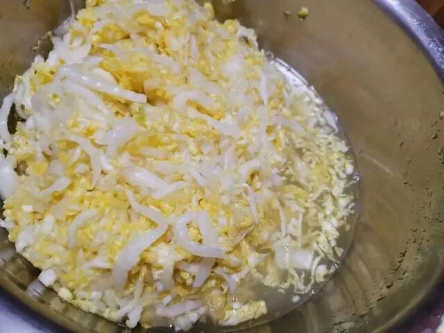 东北酸菜的做法，这个简易做法不用大缸，30天就能吃