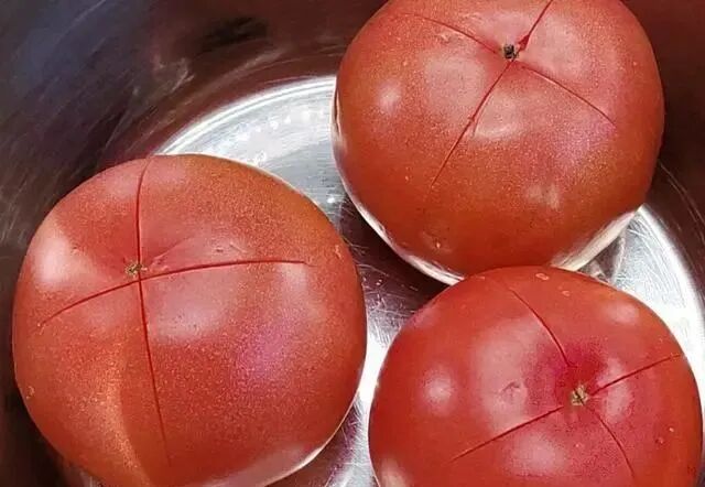 西红柿鸡蛋汤怎么做才好吃？有技巧的，方法简单，一看就懂，一学就会