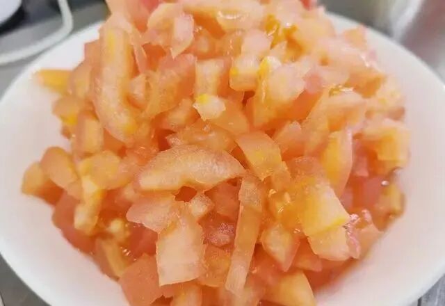 西红柿鸡蛋汤怎么做才好吃？有技巧的，方法简单，一看就懂，一学就会