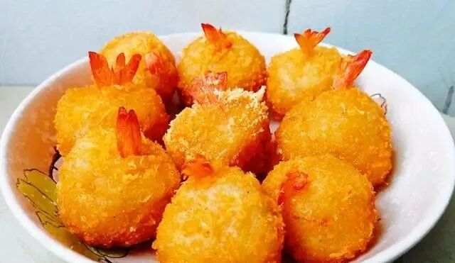 大虾买直虾好还是弯虾好？主要取决于你想做什么美食！